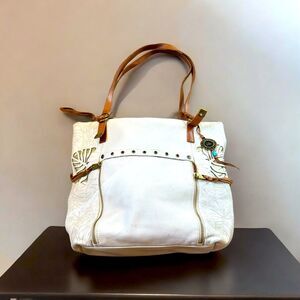The Sak White Gold Ojai Leather Purse Tote
